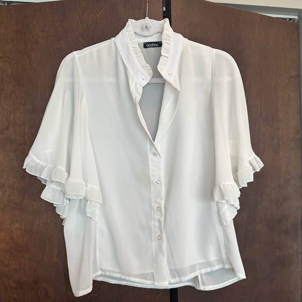 Boohoo White Flowy Button Up Blouse